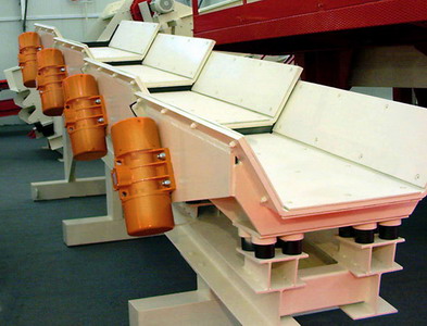 Elektrický vibrátor MVE1200/3E-50A0  